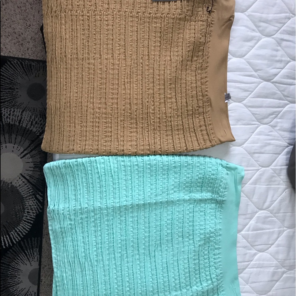 Two Icon Apparel skirts